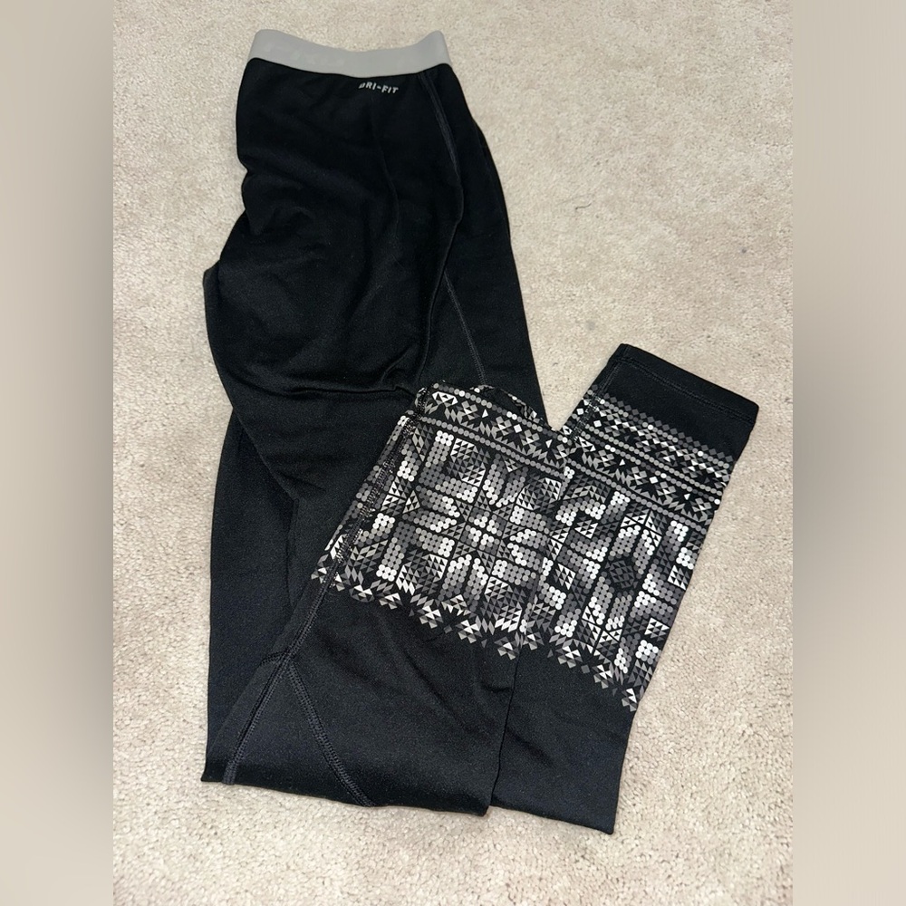 Nike dry fit leggings